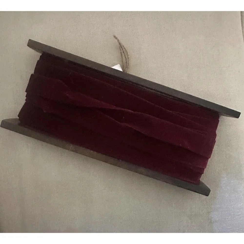 Martha Stewart Velvet Ribbon Spool Red 1 In X 25 Yards Home Decor Holiday‎